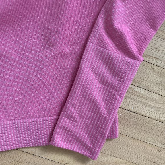 Pink It's Rulu Cropped Half Zip - Picture 6 of 8